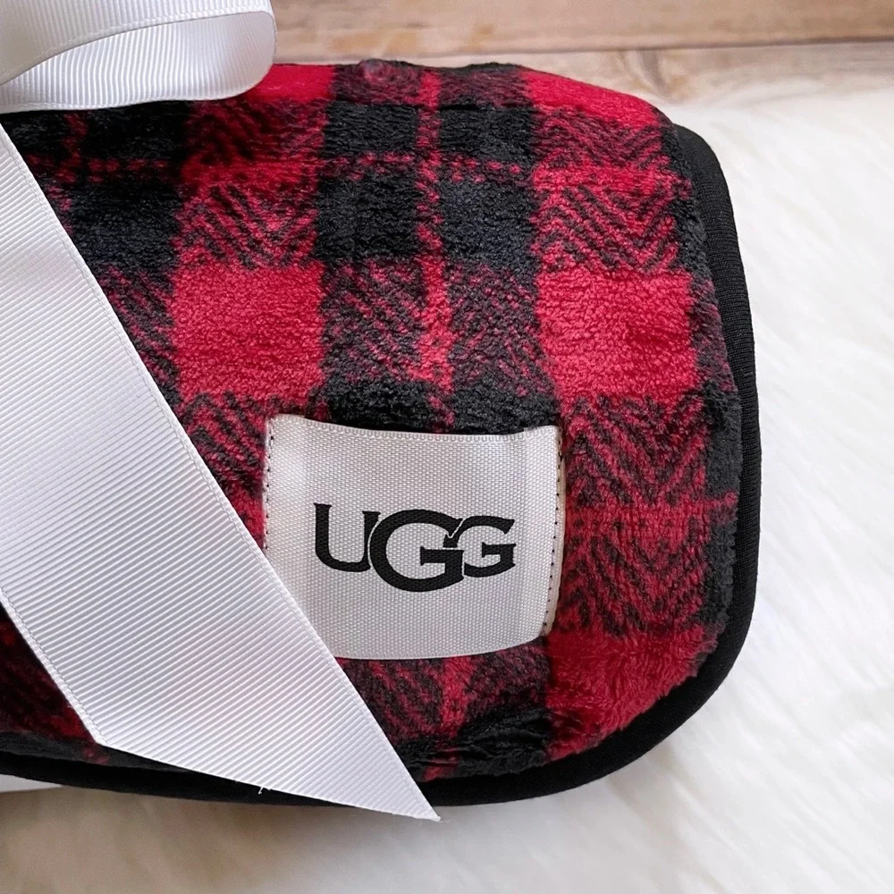 UGG Red And Black Plaid Duffield Throw - Picture 2 of 6
